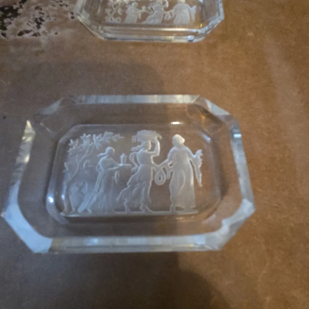 2 Vintage Crystal Intaglio Salt Cellar Dish Three‎ Graces Greek Style Cut Glass